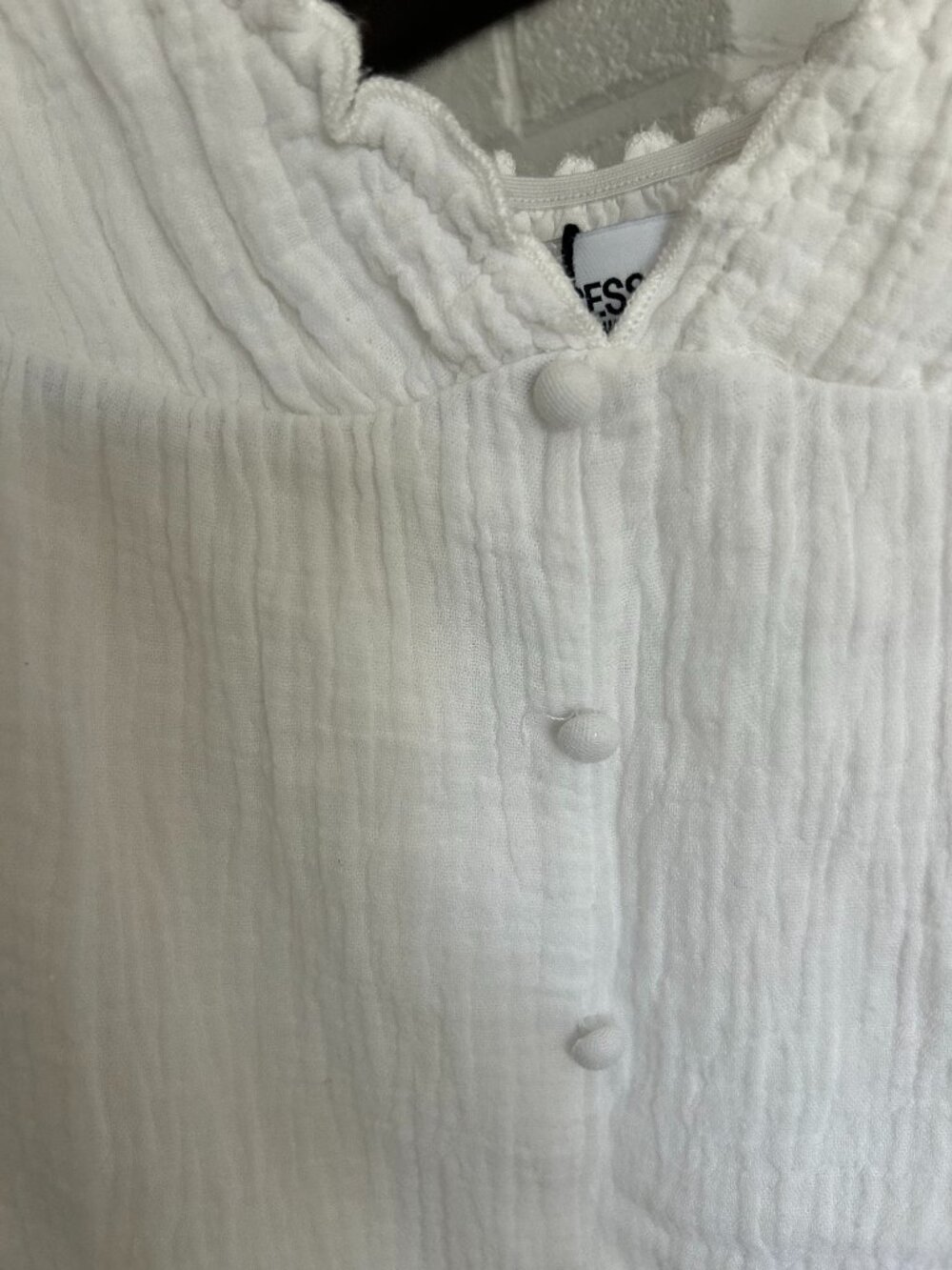 Princess Poly Gauze White Sleeveless Shirt Size 6 - Picture 5 of 7